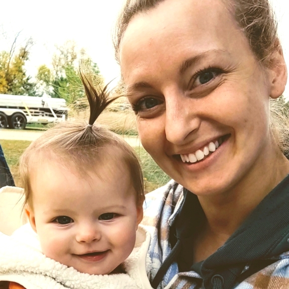 Meet your Posher, Samantha - Picture 1 of 1